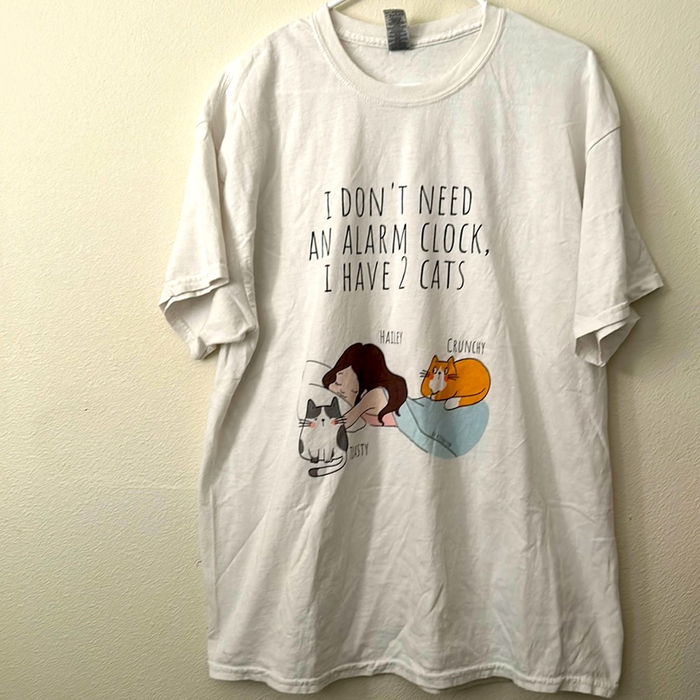 Cat lover T-shirt